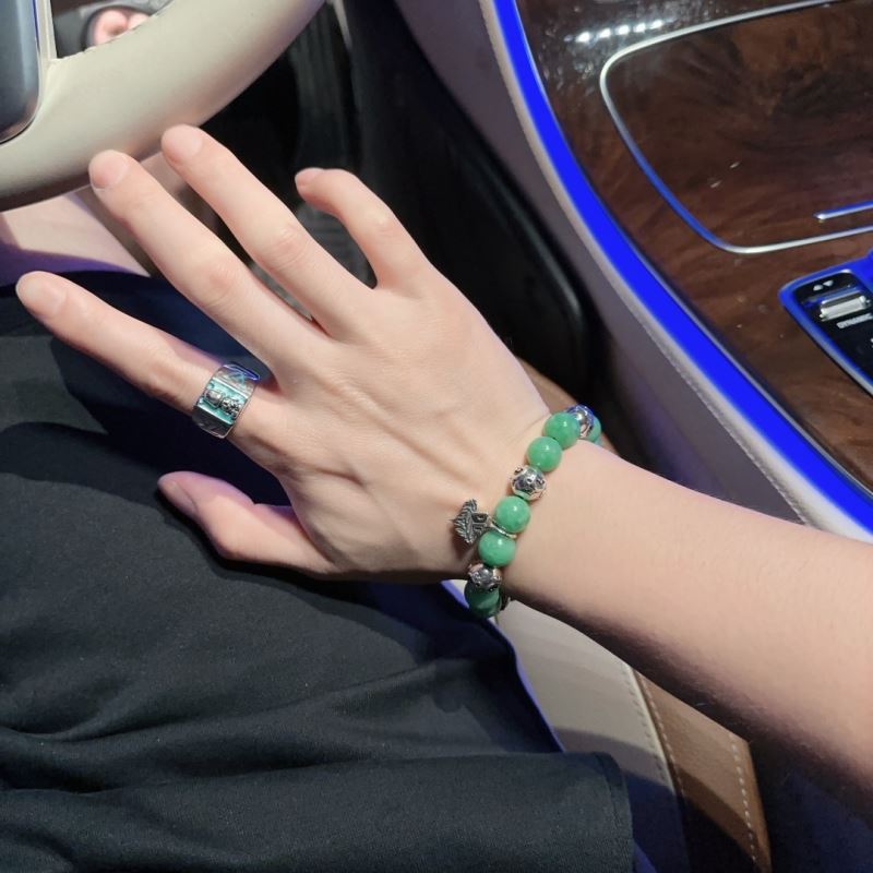 chr1st1an D10r bracelets